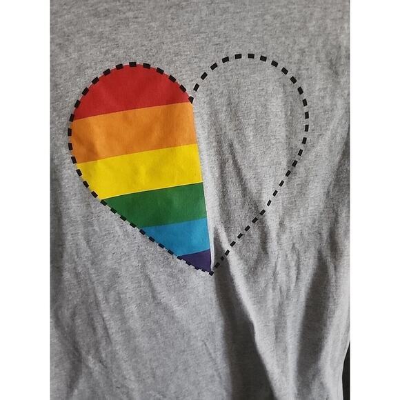 Hybrid Mens USA Small Rainbow Heart Graphic Tee Love Wins T-Shirt, NWT A108 - Picture 2 of 6